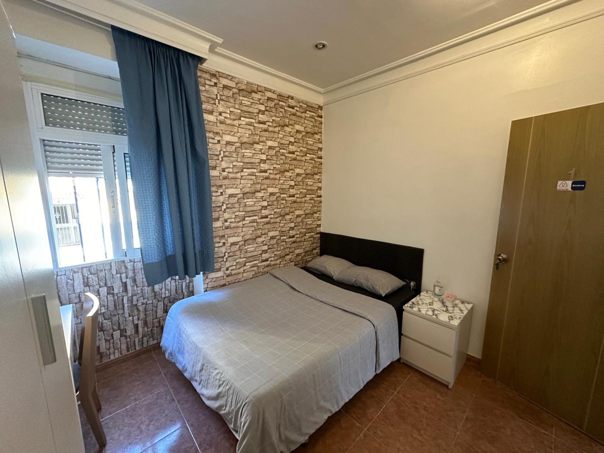 Habitacion En Piso Compartido En Malaga Capital Extérieur photo